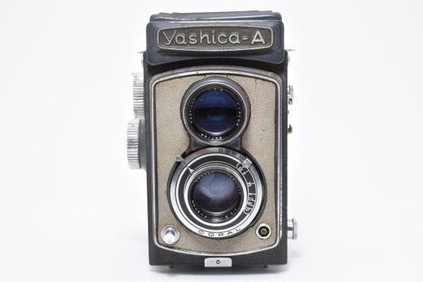 フィルムカメラ Yashica A 6x6 TLR Yashikor 80mm F3.5