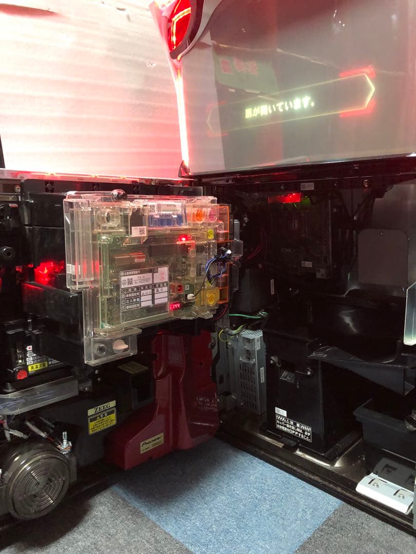 ⚠︎説明文必読⚠︎ パチスロ　頭文字D (イニシャルD) 実機+鍵等付属品(送料込)