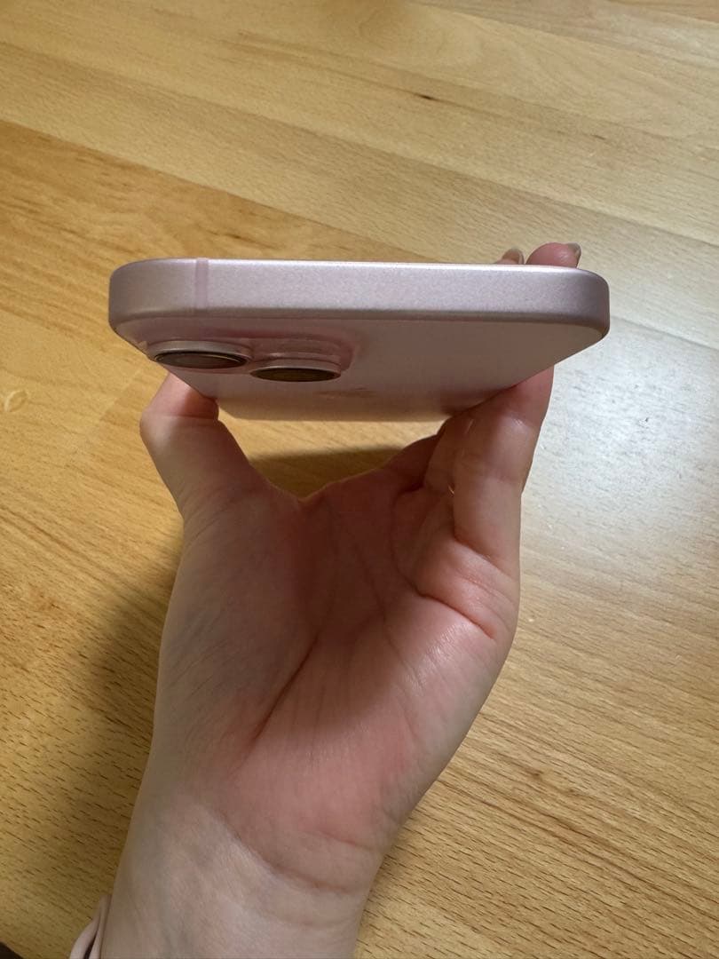 Apple iPhone 15 ピンク 充電ケーブル付き