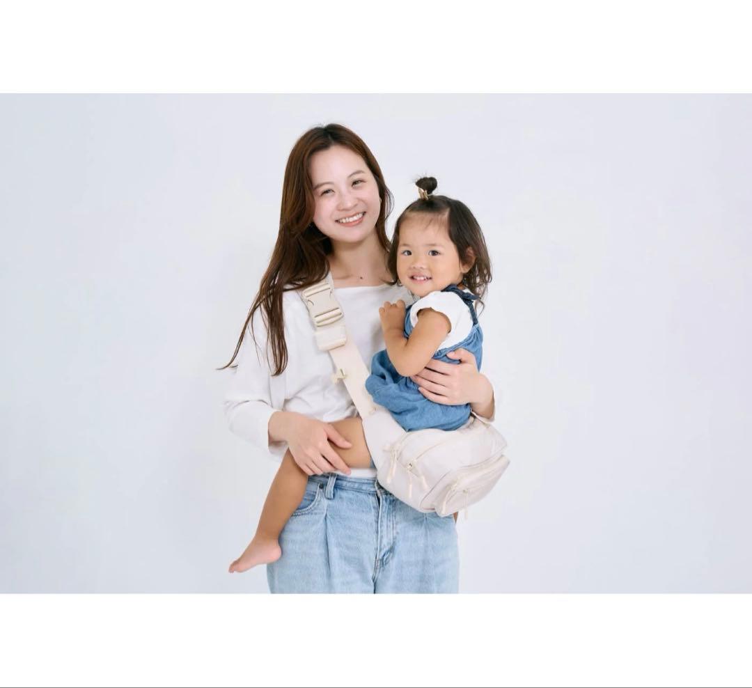 お値引きPOMULU 2WAYヒップシート　ベージュ ナイロン ボディバッグ