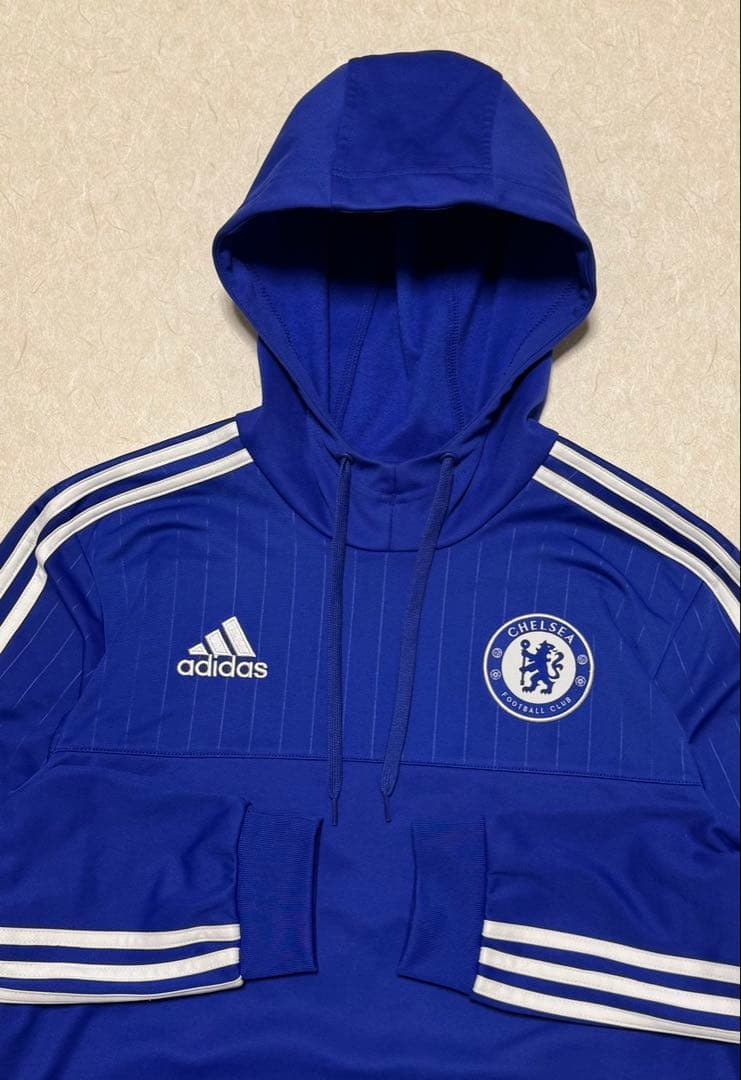 adidas チェルシー　fc スウェット　パーカー