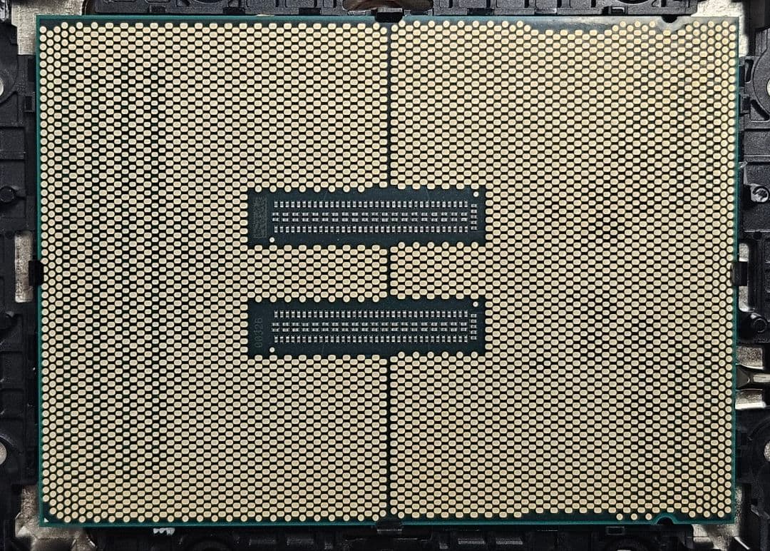 インテル製Xeon W5-2445 CPU