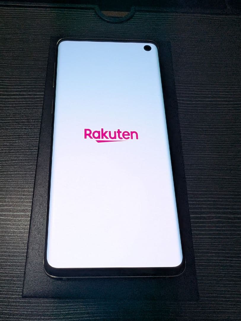 Galaxy S10 プリズムホワイト 楽天モバイル版　新品ケース付