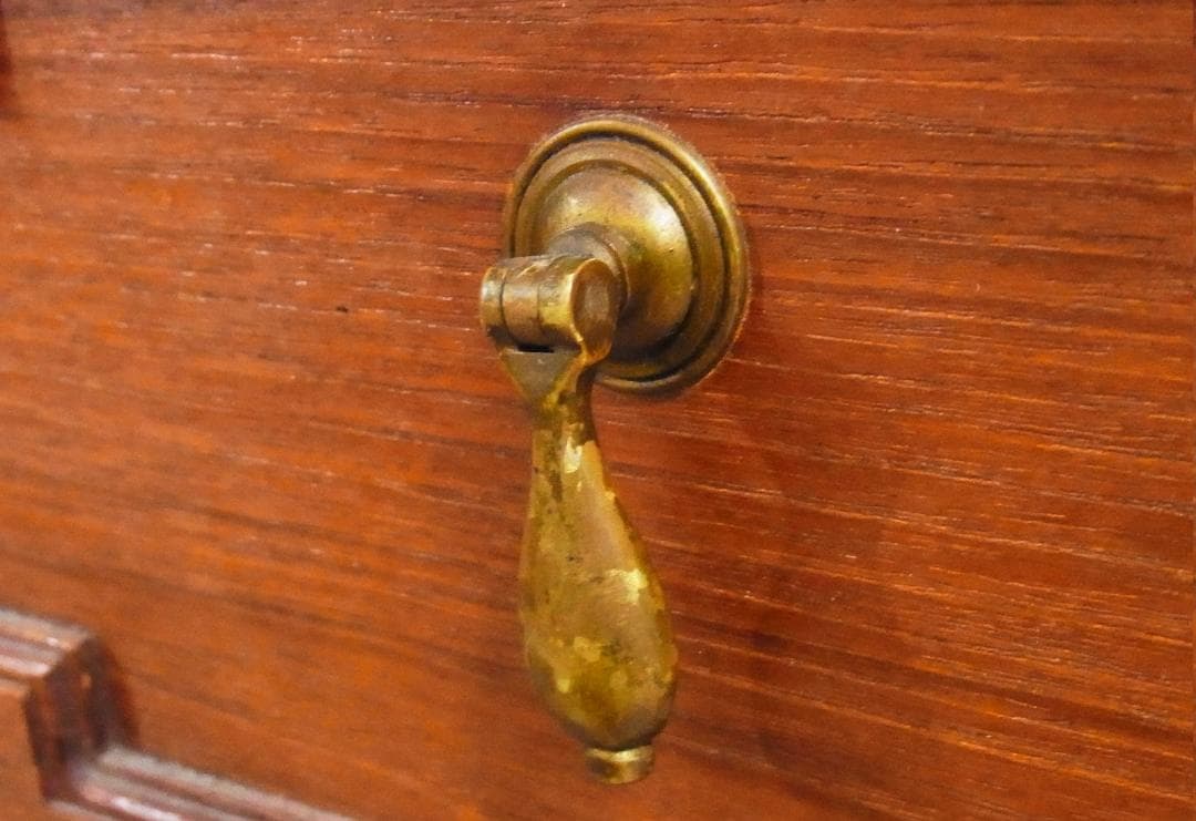 英国 アンティーク 家具 ライティングビューロー 鍵付き　真鍮金具