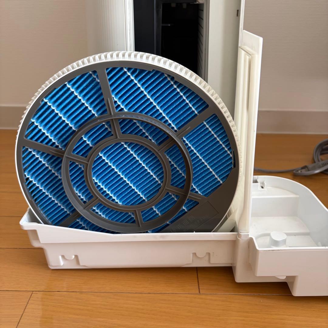 【フィルター新品】シャープ 加湿空気清浄機 プラズマクラスター KC-L50-W