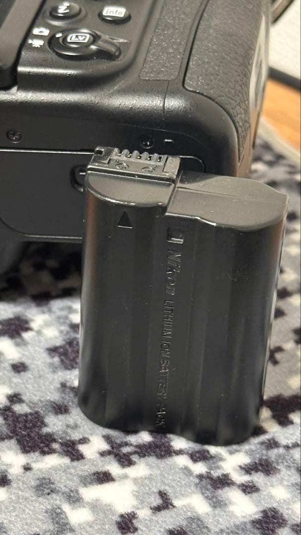 中古 Nikon D500ボディ➕ラバープロテクター