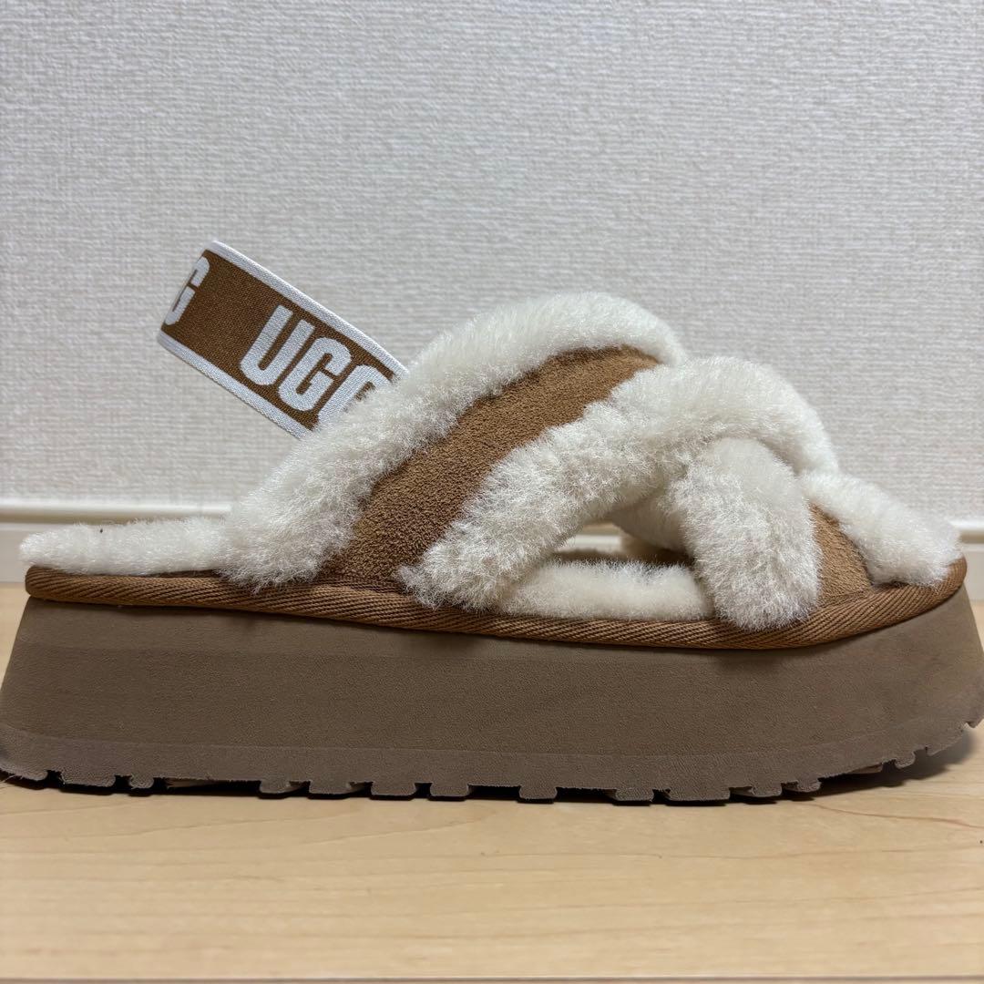 【美品】UGG アグW DISCO CROSS SLIDE サンダル 23cm