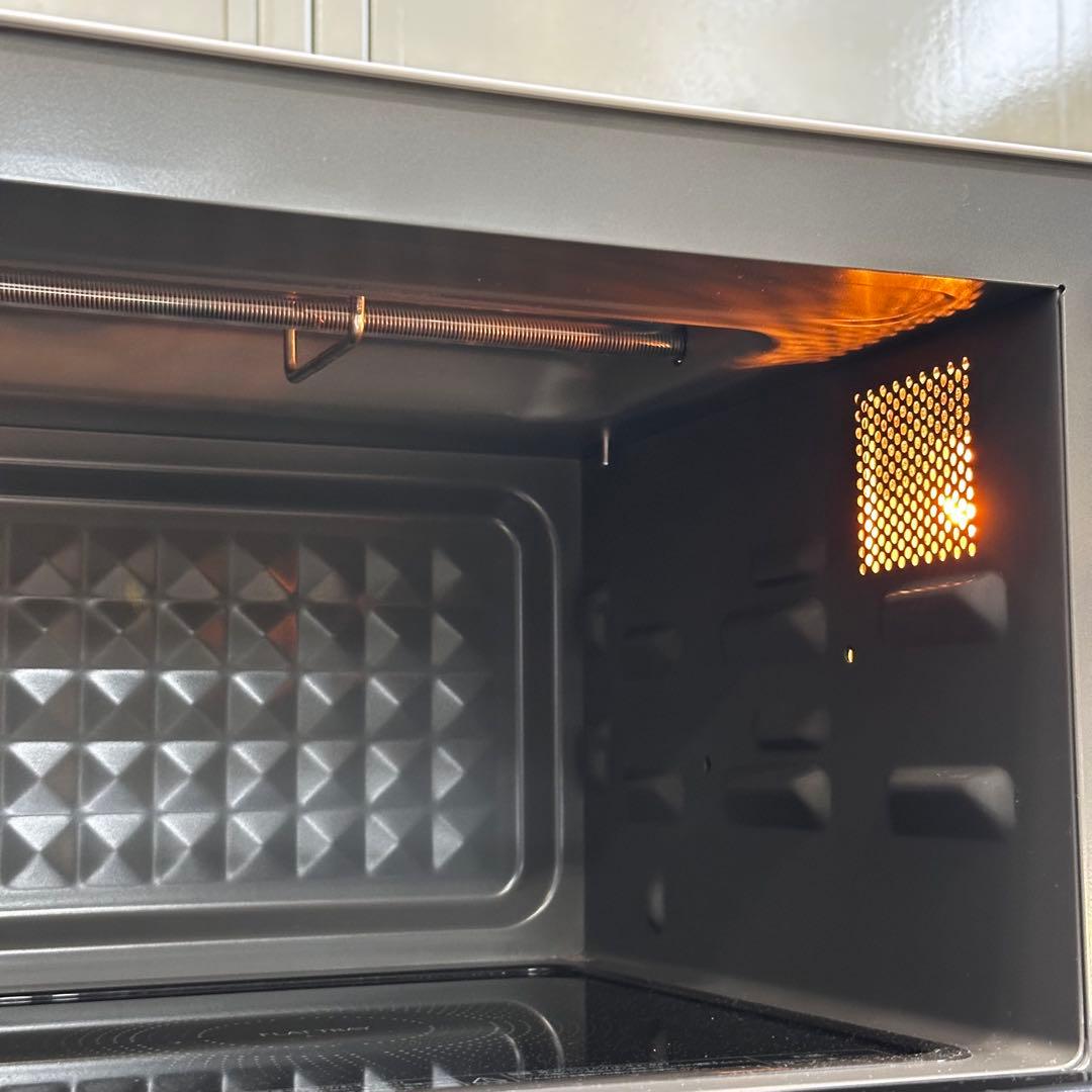 ＊送料込！美品 2024年製 東芝 フラットオーブンレンジ ER-X18(W)