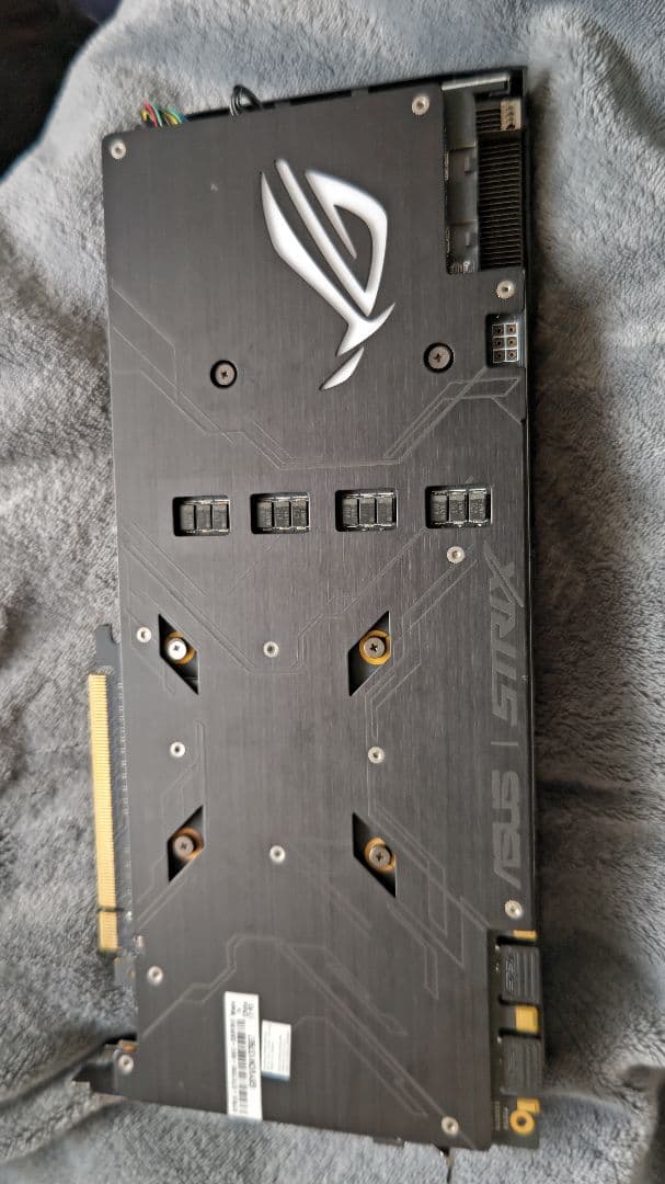 グラフィックボード・グラボ・ビデオカード ASUS ROG STRIX-GTX1080-A8G-GAMING