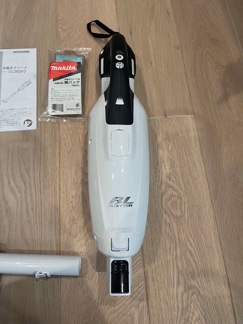 makita マキタ CL282FD コードレスクリーナー