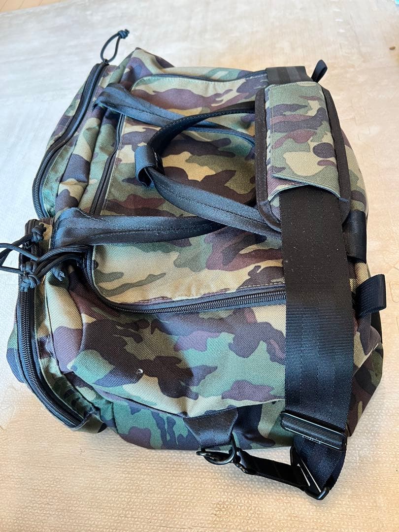 パ*ン様 希少ウッドランドカモBRIEFING ボストンバッグ