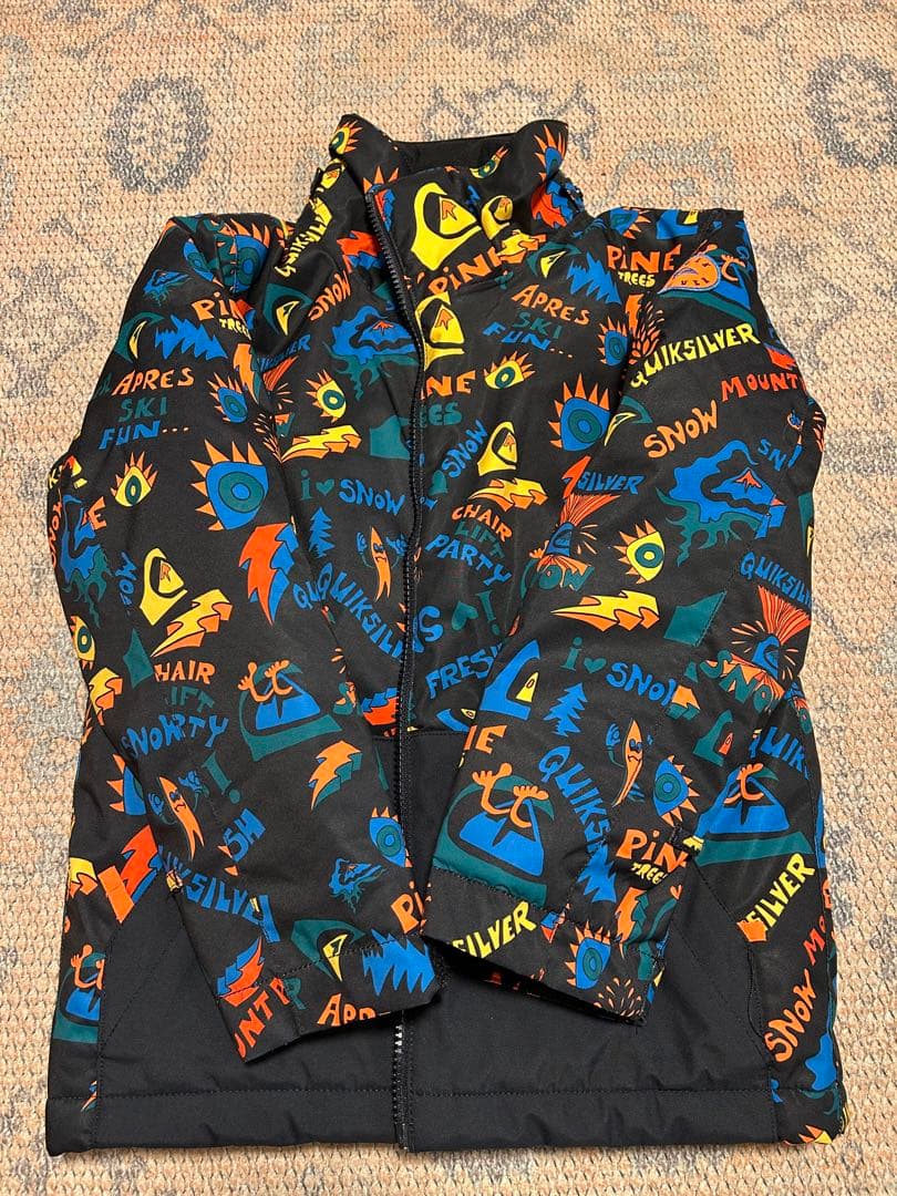 Quick Silver スキー、スノボウェア　上下6〜7歳130 上着美品