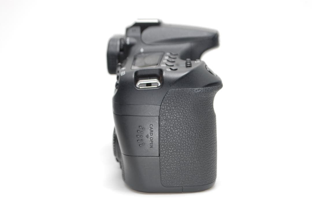 ❤️Canon EOS 70D❤️ダブルレンズセット 美品 Wi-Fi機能搭載