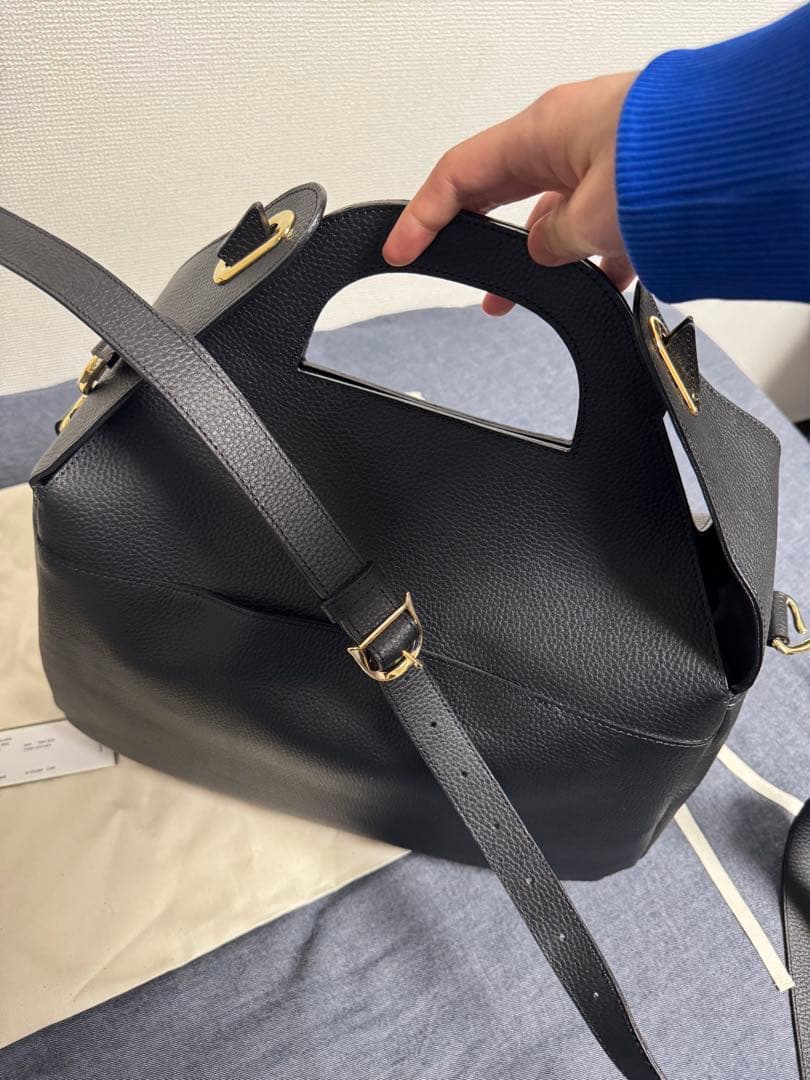 ベ*ン様 MASU 26ss TRUFFE BAG ブラック