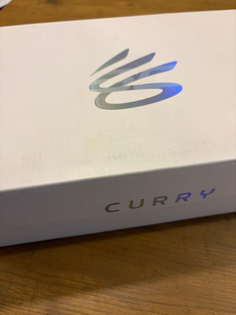 【値下げ】【新品】UNDER ARMOR Curry4flotro 27.5cm