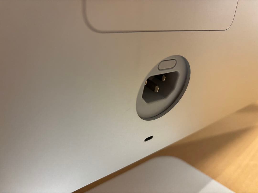 iMac2019 27インチ メモリ16GB、SSD256GB