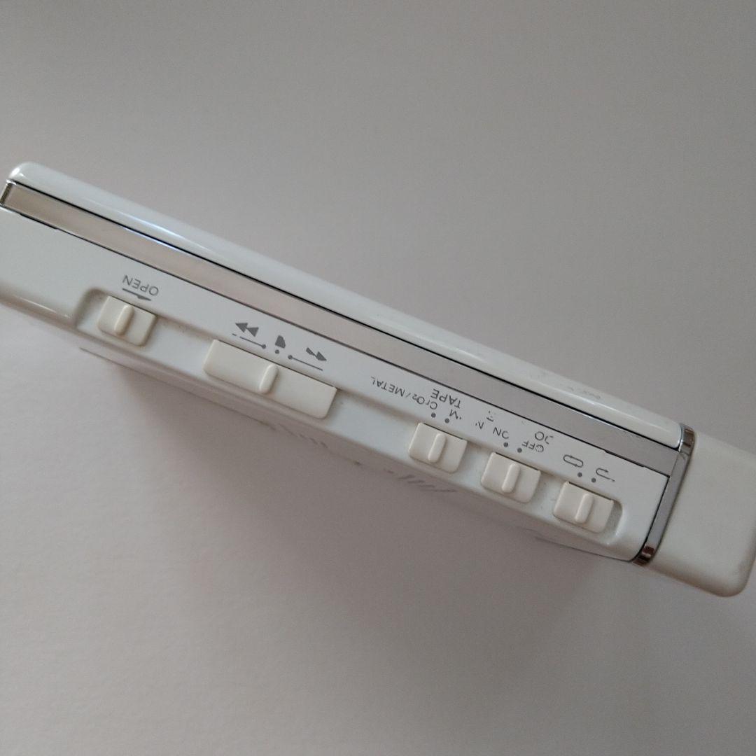 ソニーウォークマン　カセット用　ホワイト　希少　レア　ヴィンテージ　ジャンク品