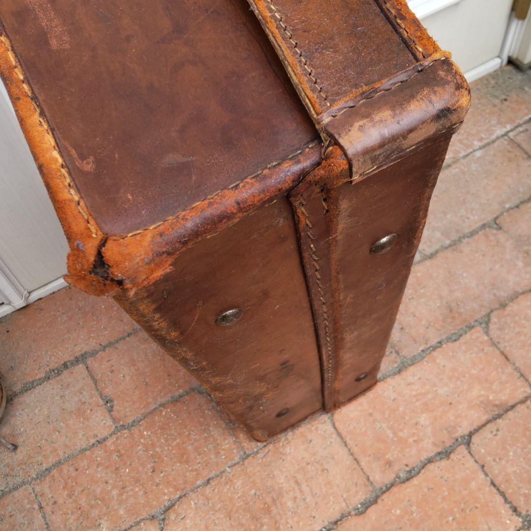 アンティーク　トランク