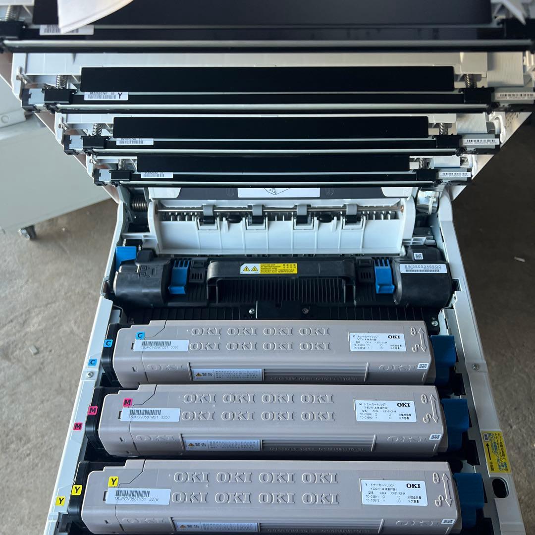 OKI CORREFIDO C824 プリンター新品同様、