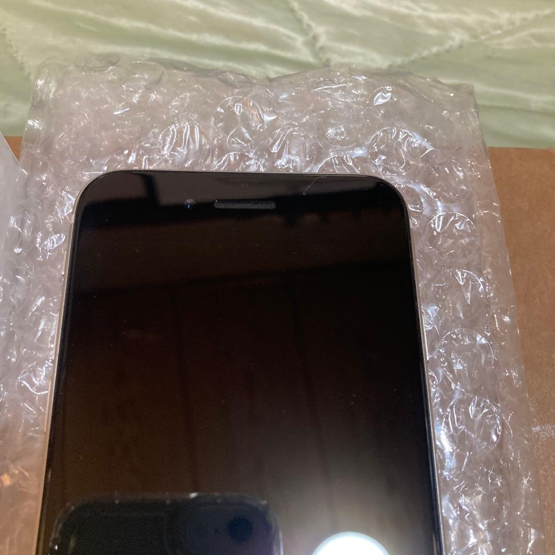 iPhone SE (第3世代) 64GB傷なし美品ホワイト