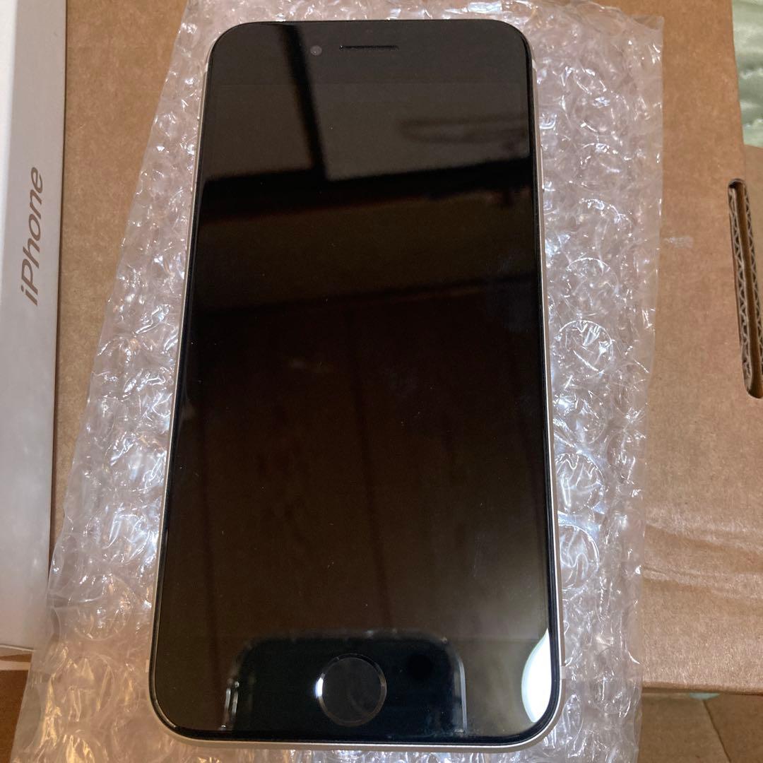 iPhone SE (第3世代) 64GB傷なし美品ホワイト