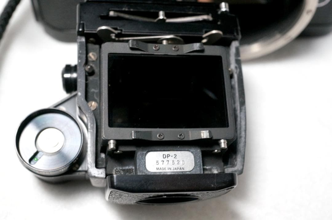 NIKON F２フォトミックS ／ズームレンズ／ フィルム２本