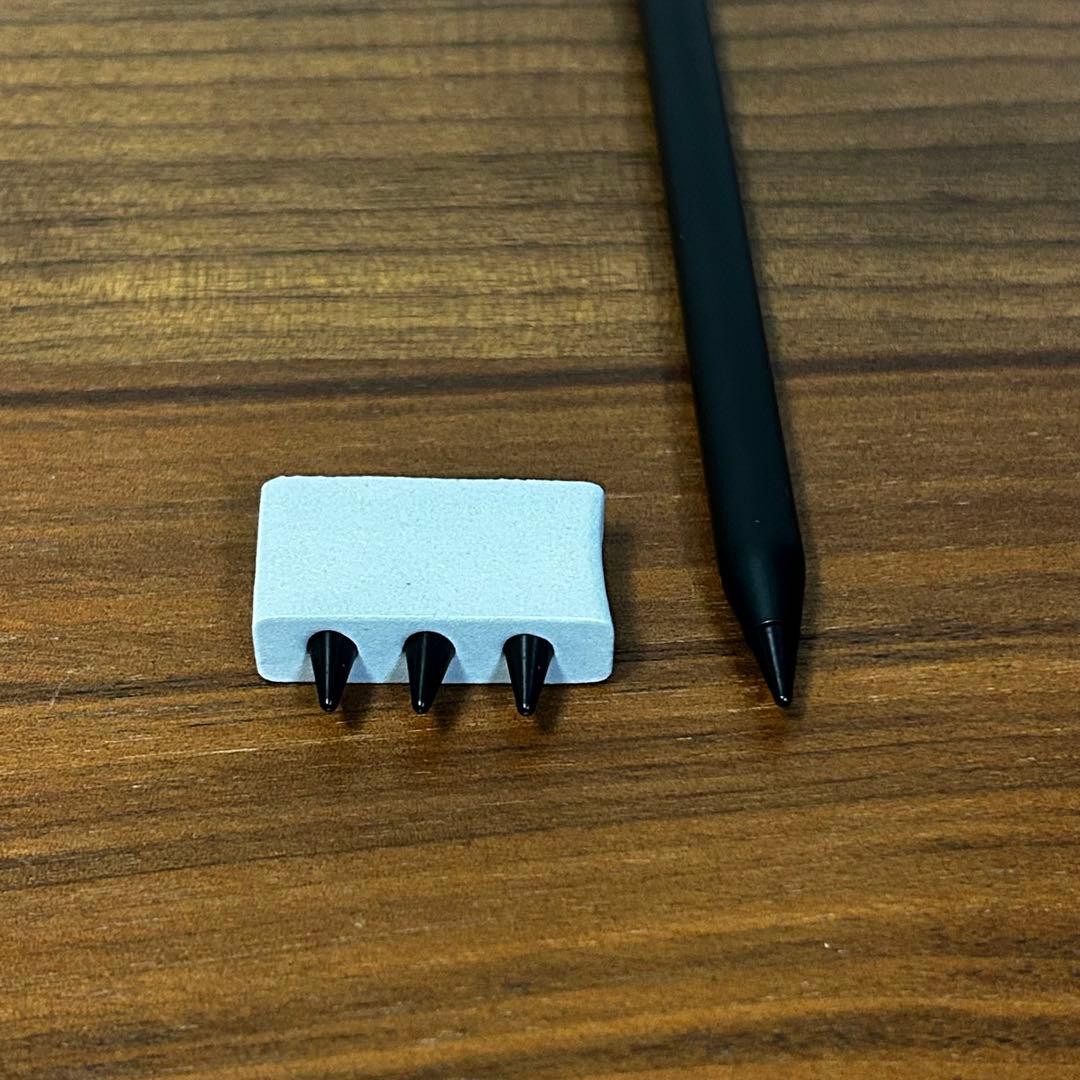 【極美品】iPad 第11世代 A16 ブルー 128GB ペン・ケース付