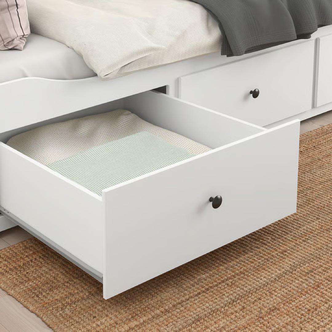 IKEAヘムネスソファベッドフレーム 引き出し付き