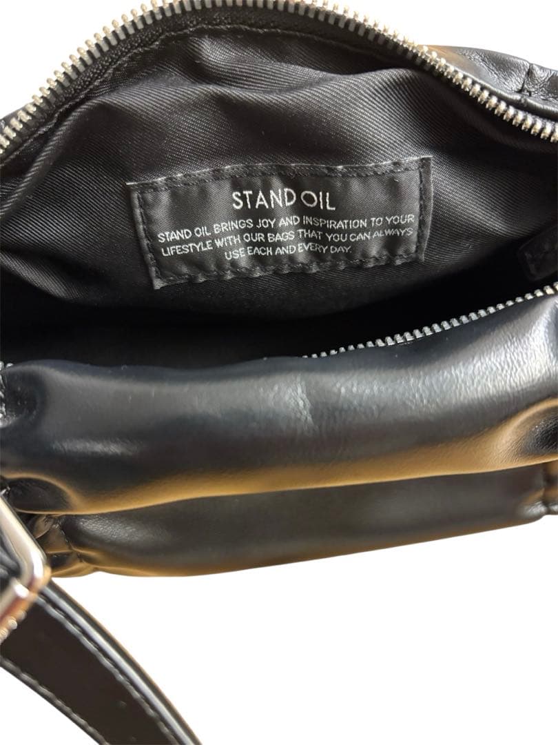 未使用　完売STAND OIL（スタンドオイル）PLEATS BAG ショルダー