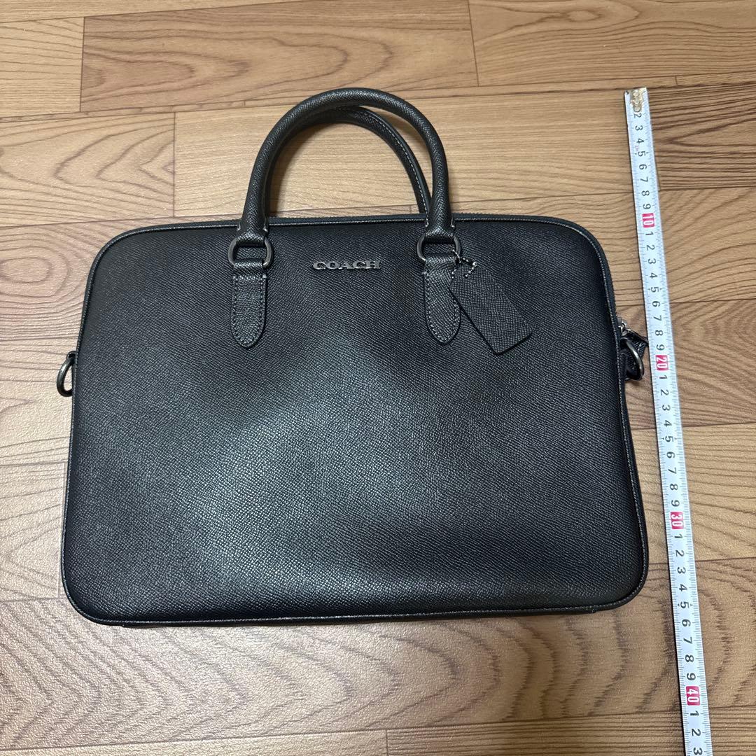 シオン　COACH サリバン　ブラック　コンパクト