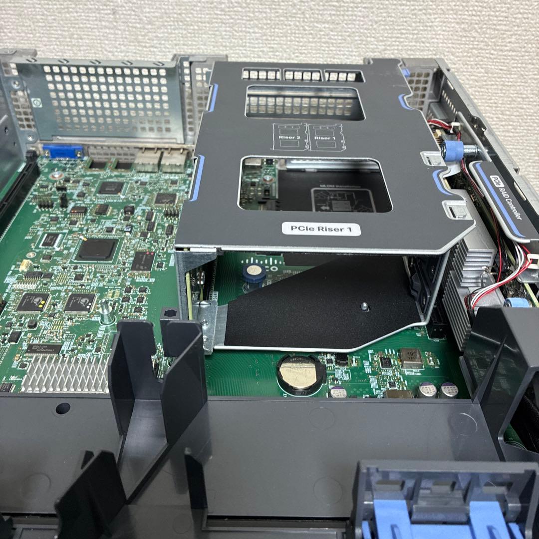 Cisco UCS C240 M4S サーバ