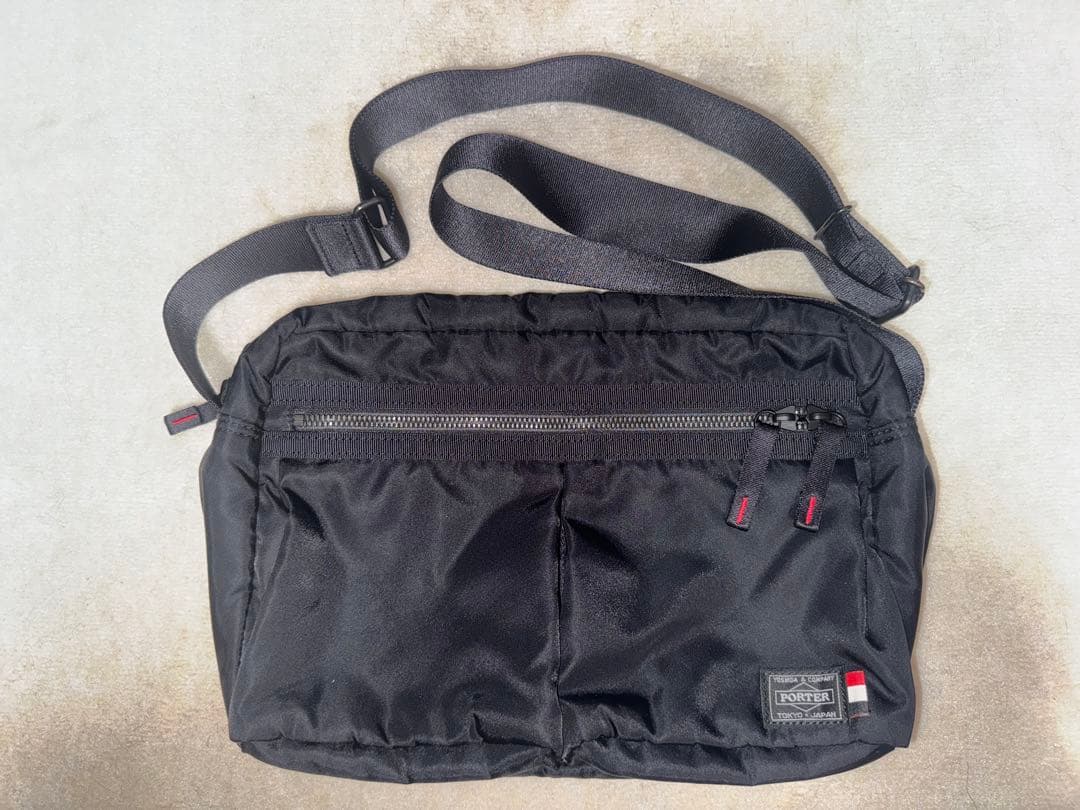 2/6まで値下げします『浦和レッズ×PORTER』 SHOULDER BAG