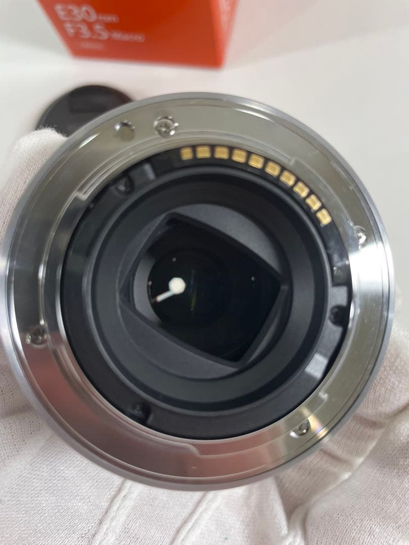 SONY E 30mm F3.5 Macro レンズ