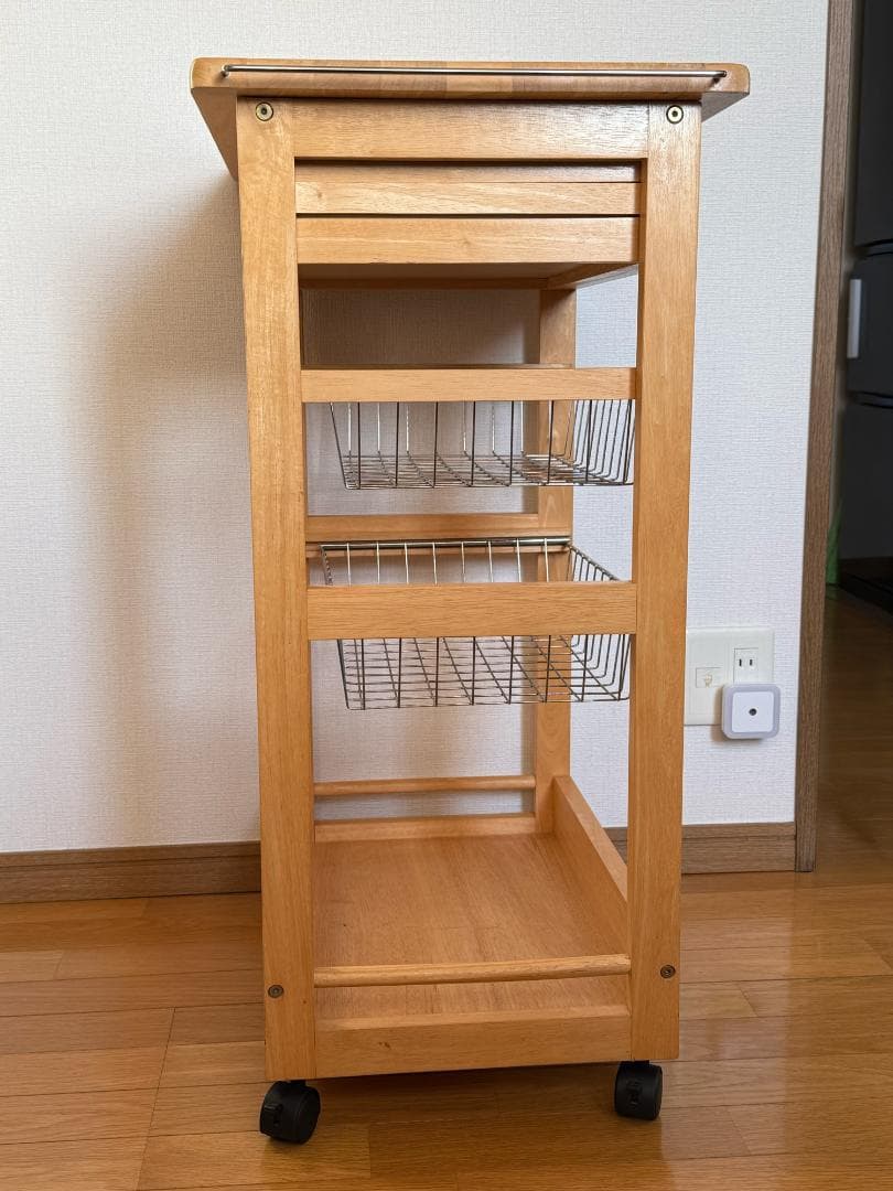 キャスター付きキッチンワゴン
