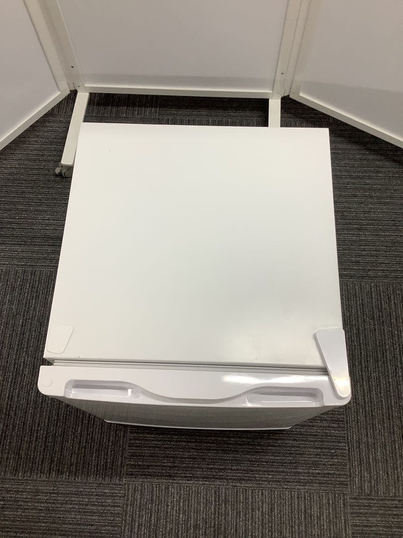 2024年製 1ドア冷凍庫 マクスゼン JF033HM01 33L