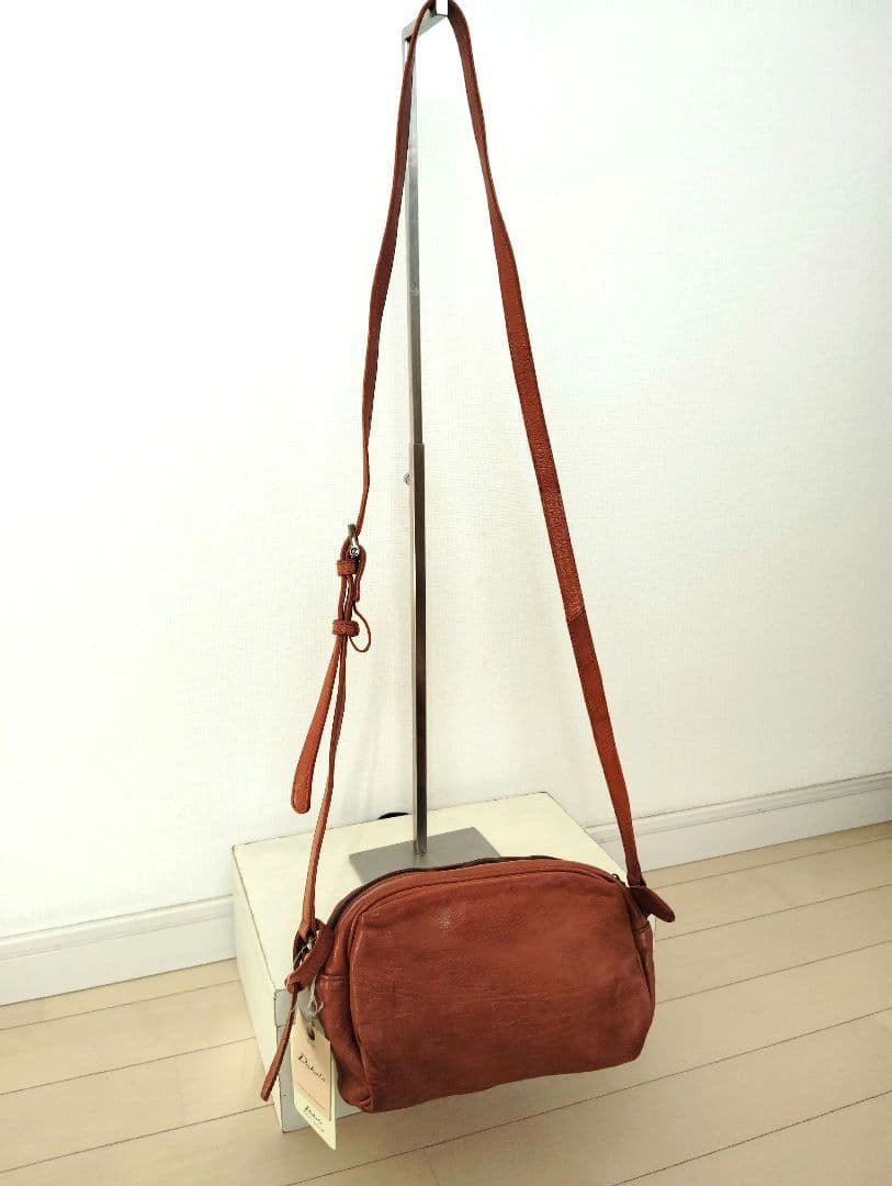 【新品】Dakota ダコタ やぎ革 ショルダーバッグ 斜めがけ ミニマム