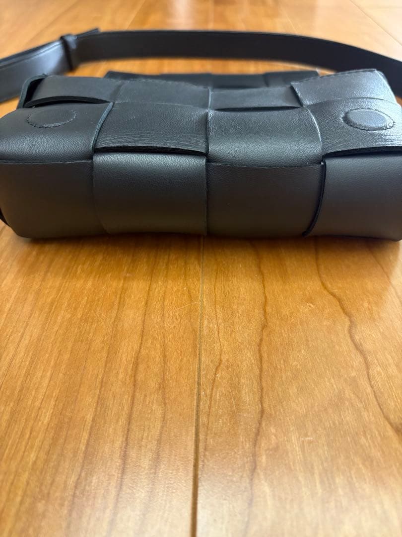 BOTTEGA VENETA ブラック ショルダーバッグ