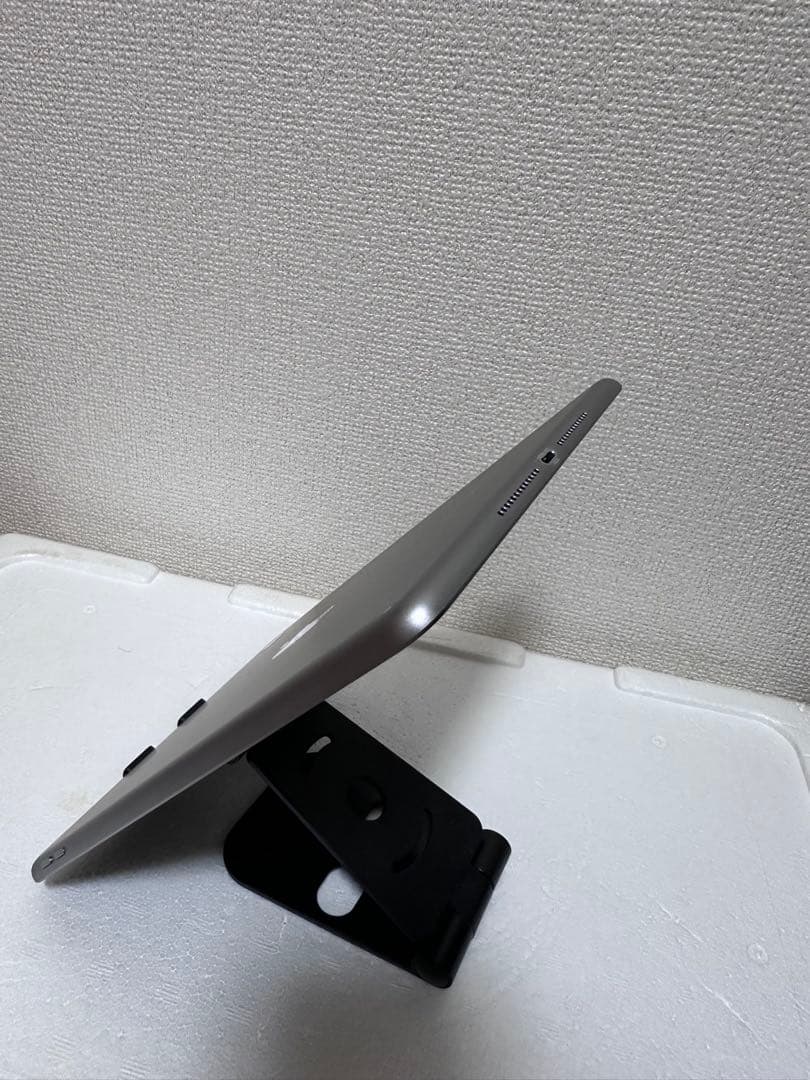 iPad 9.7インチ (第6世代) 32GB WiFi モデル