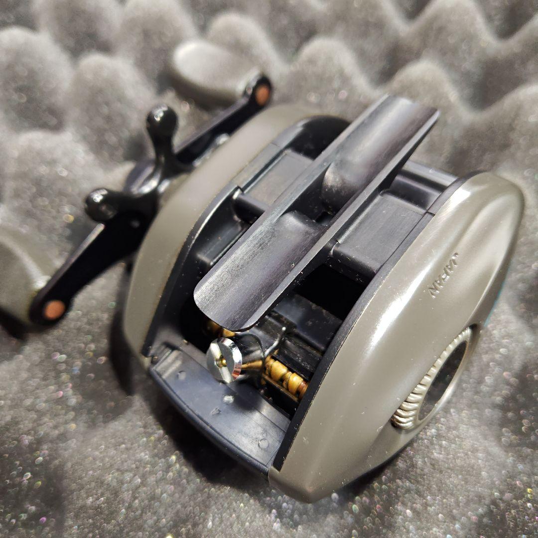 Daiwa BAITCASTING REEL EL2l 新品未使用デッドストック