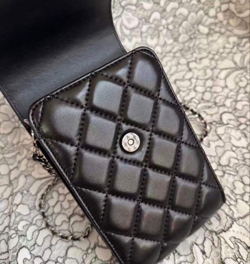 ノベルティ　スマホショルダー