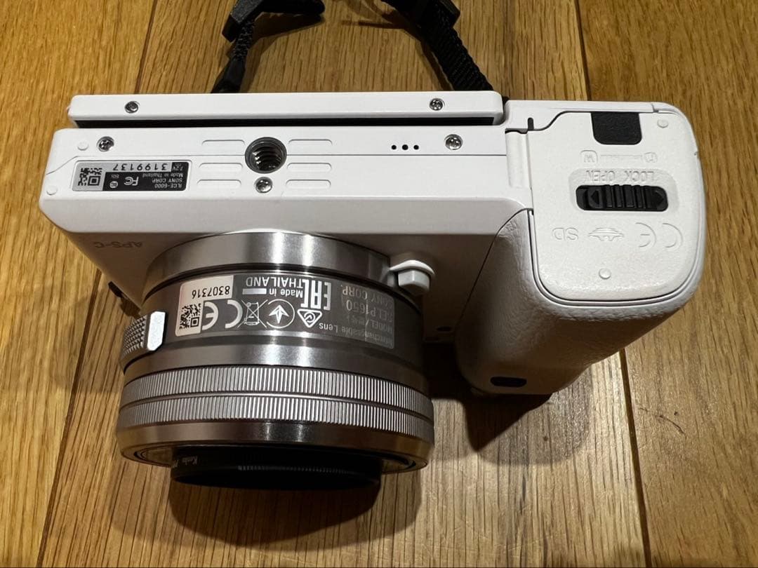 SONY α6000 ホワイト ILCE-6000 ダブルレンズセット