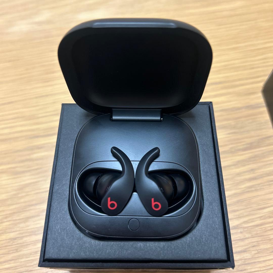 【美品】BeatsFitPro ブラック 中古