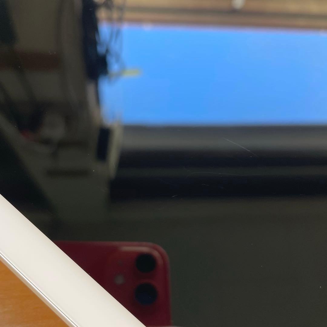 iPad 第6世代　A1893　Wi-Fiモデル　シルバー　32GB #6