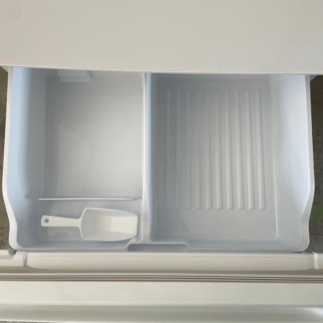 シャープ SHARP ノンフロン冷凍冷蔵庫 SJ-PW37K-W 2024年製