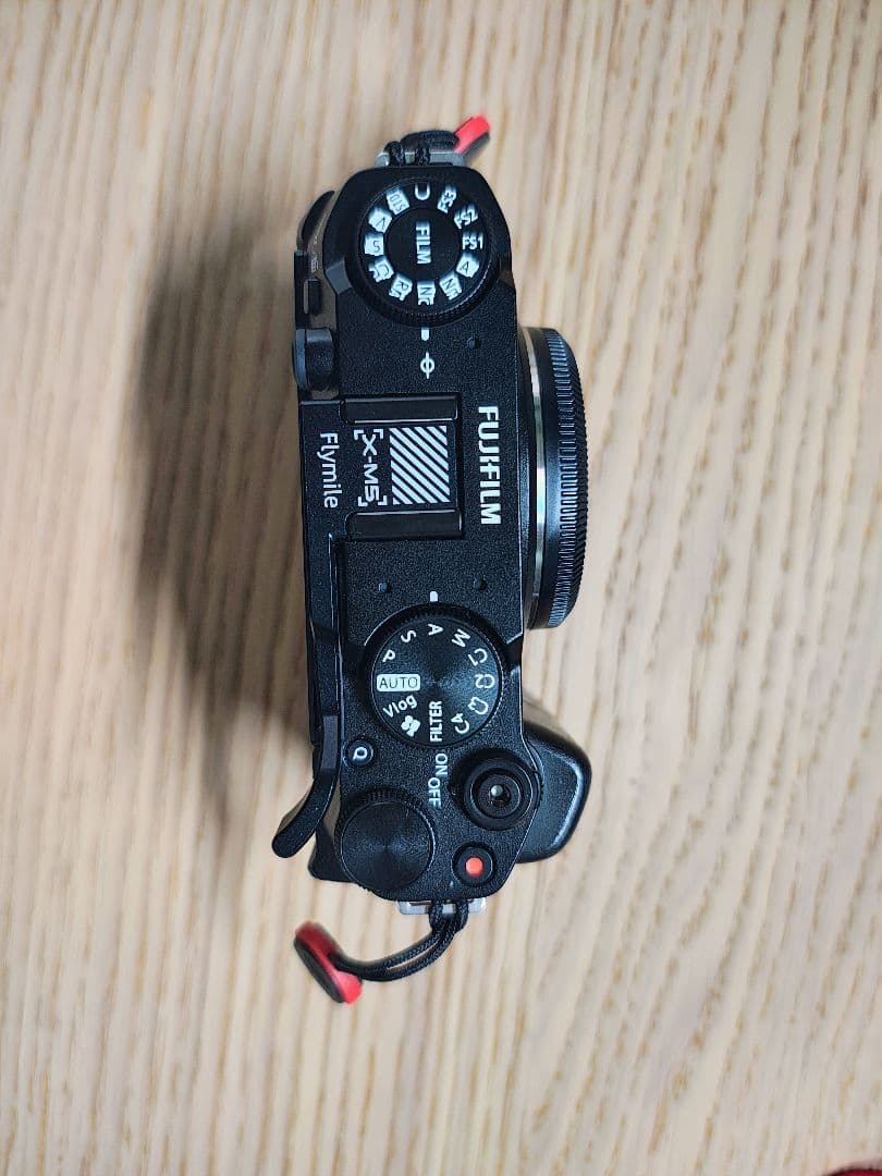 FUJIFILM X-M5 ミラーレスカメラ