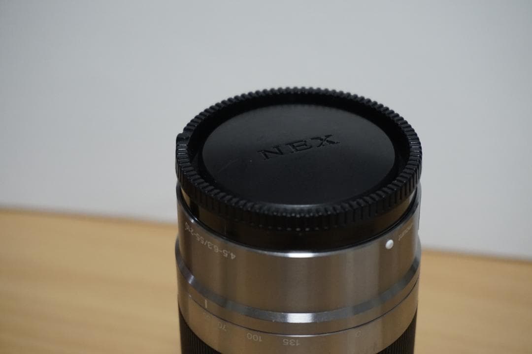 SONY E 55-210mm F4.5-6.3 OSS ズームレンズ