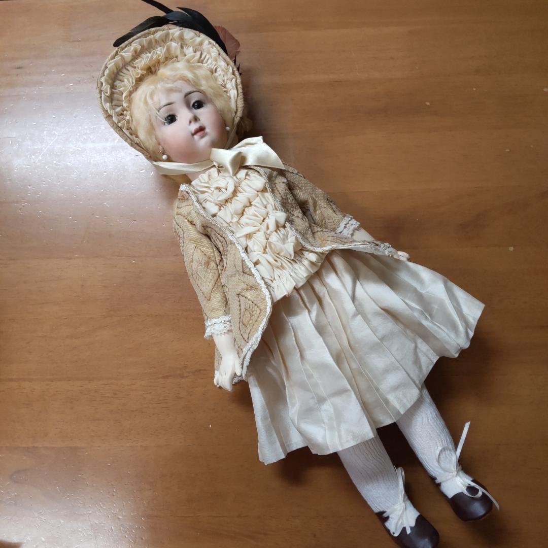 値下げ依頼不可　アンティークドールリプロ　作家　ビスクドール