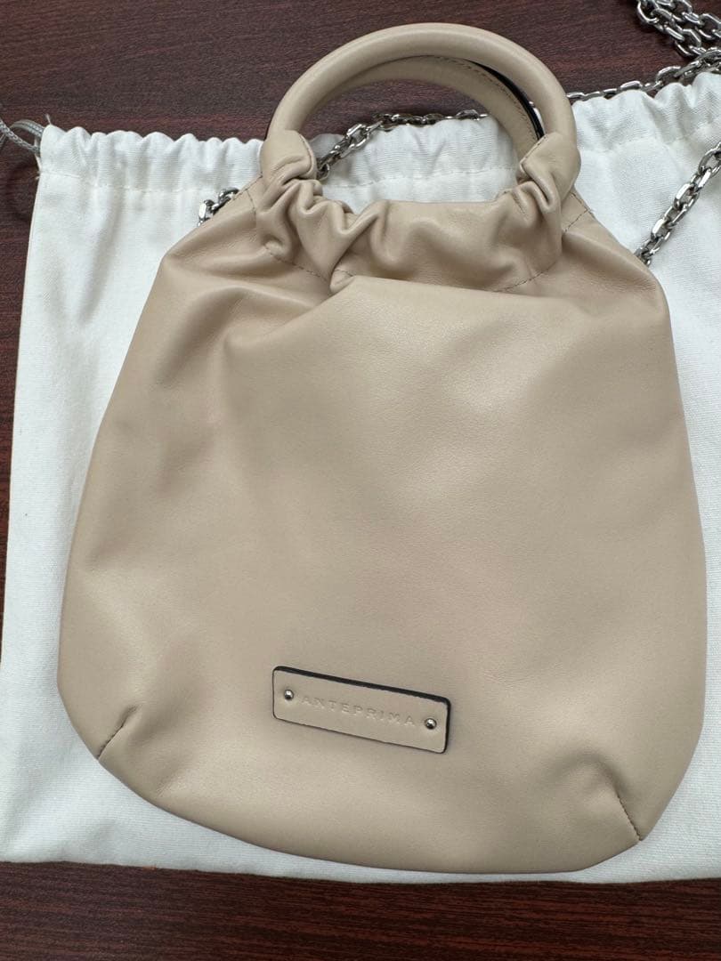 アンテプリマ ポシェット18cm x 19cm 未使用品