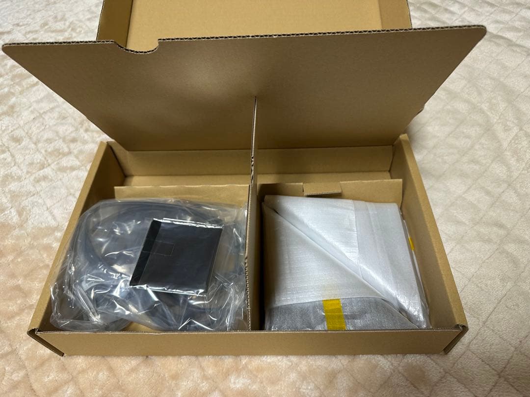 SONY ELF-SR1 空間再現ディスプレイ / 15.6型 /