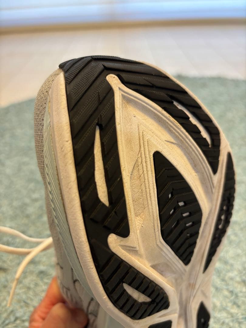 asicsアシックス スーパーブラスト2 25.5センチ